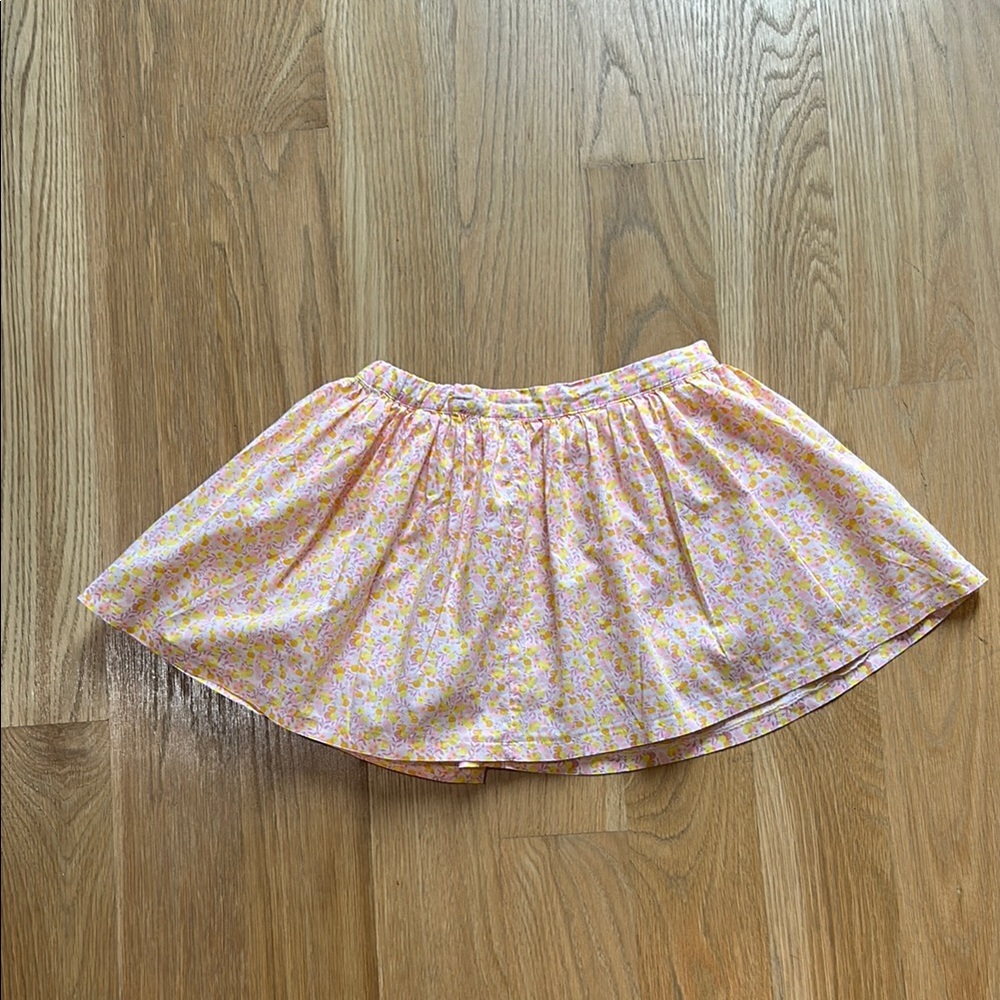 Beautiful 100% Cotton Floral Pink Skirt, size 6